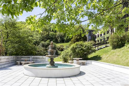 Luxury Castle Hotel Ireland - Abbeyglen Fountain Connemara