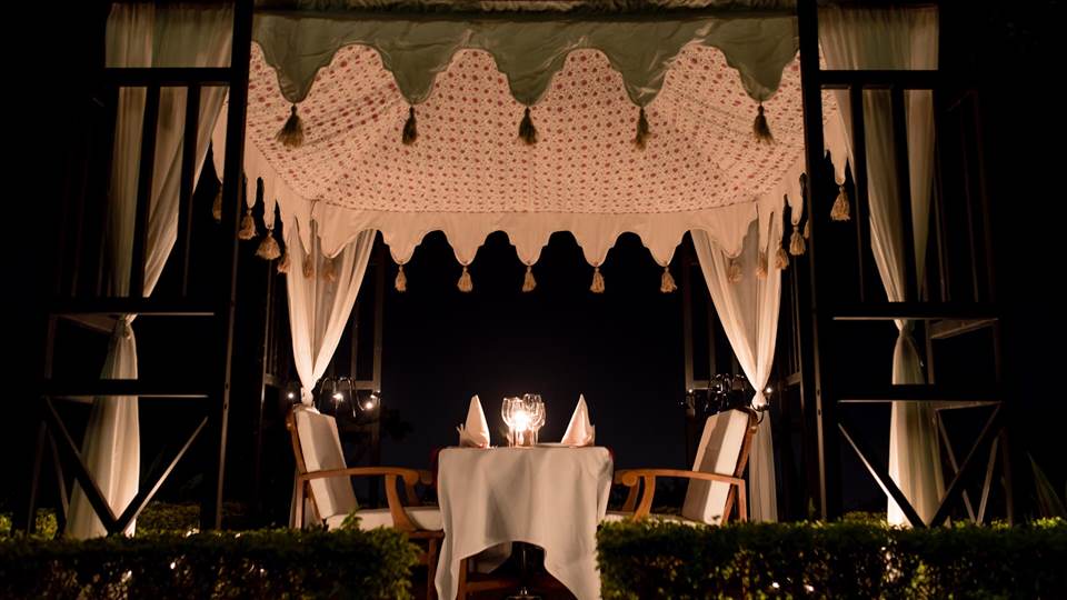 Private Dining in Ananda Spa, 5 star hotel in The Himalayas