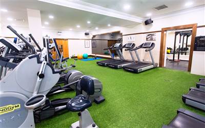 Luxury 4 Star Hotel with Gym in Galway City
