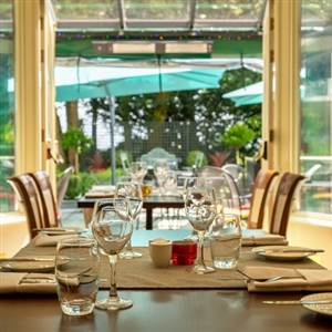 Dining Break