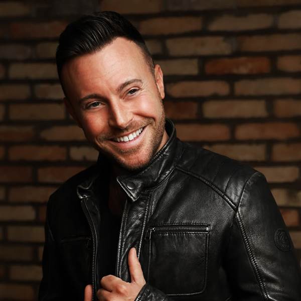 Nathan Carter Armagh City Hotel