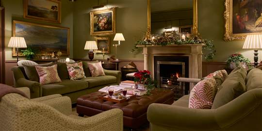 Huntsroom at Christmas