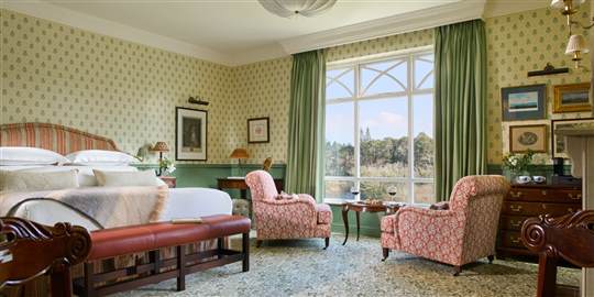 ballynahinch castle luxury bedroom