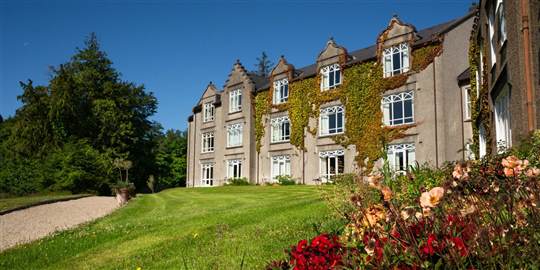 Ballynahinch Castle