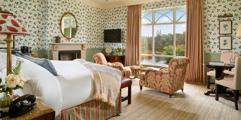 Luxury Bedroom 1 6
