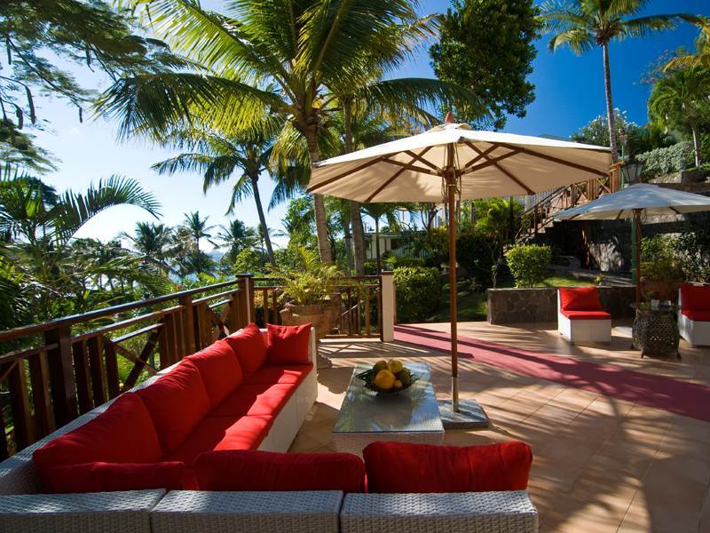 Blue Tropic at Bequia Beach Hotel - Caribbean Restaurants