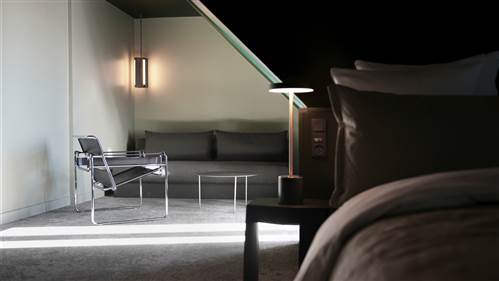 Hotel Hans Deluxe Double Room balcony