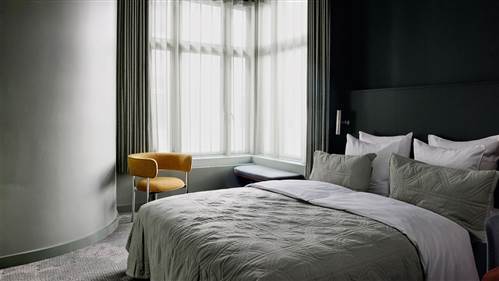 Hotel Hans Small Double Room