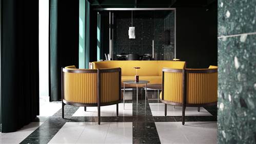 Hotel Hans Social Space