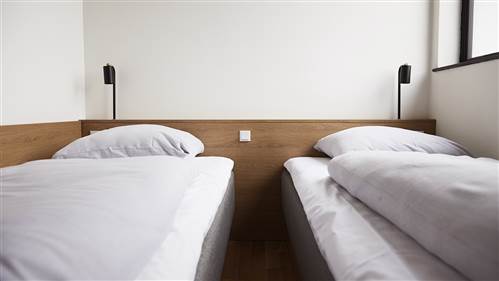 BOOK1 standard double room beds