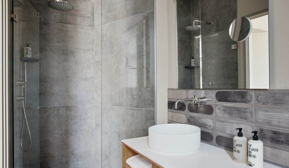 A closer look at Off Grid Penthouse Apartments In Urban Areas