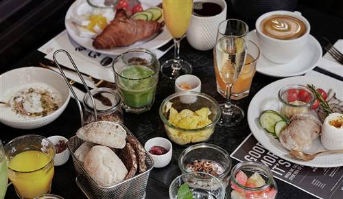Hotel Danmark Organic Breakfast