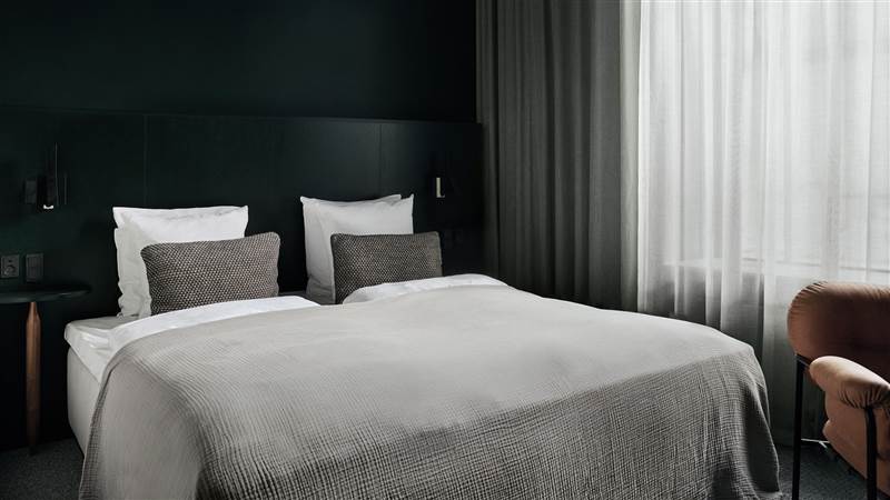 Hotel Hans Standard Double Room  2  3