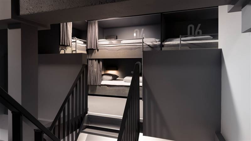bunk bedroom stairs