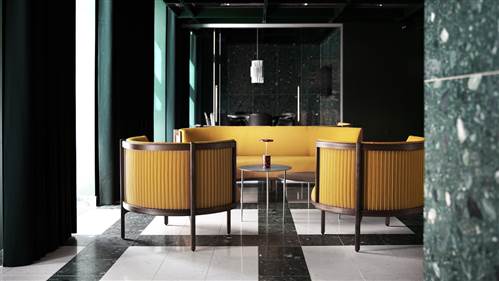 Hotel Hans Social Space