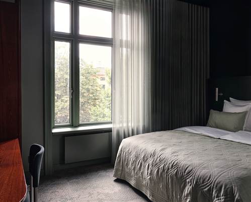 Hotel Hans Standard Double Room (7)