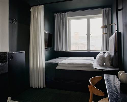 Hotel Danmark Superior Single Room (2)