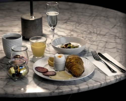 Hotel Ottilia Organic Breakfast  3  7