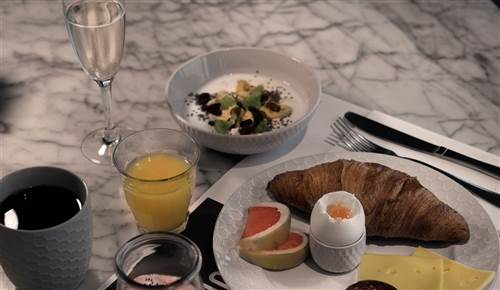 Hotel Ottilia Organic Breakfast (2) ny