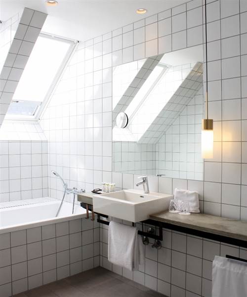 How connect your Chromecast to a hotel room TV - Digital Trends - Chromecast In Penthouse