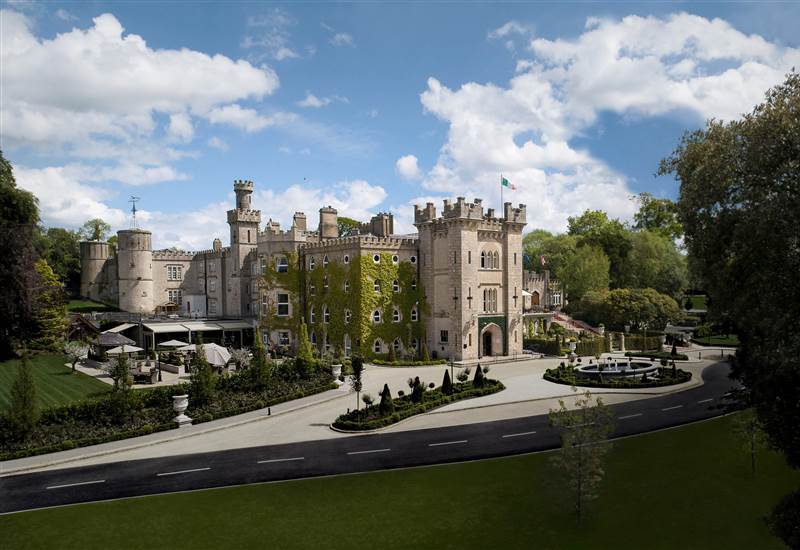 The Ultimate Summer Wedding Experience in the Cavan Countryside