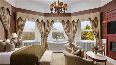 Castle Premium Suite 