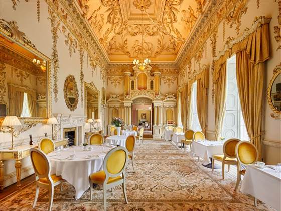 Gold Salon