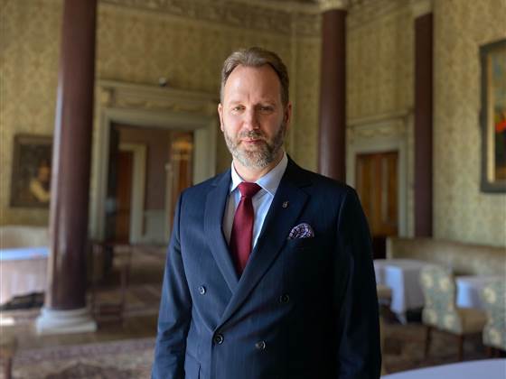 Jules Hotel Manager