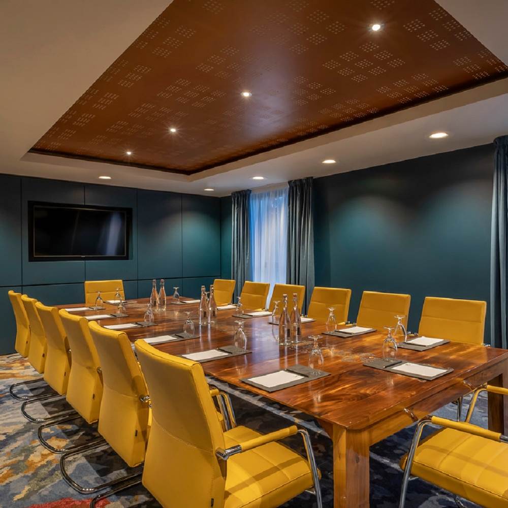 Leinster Boardroom