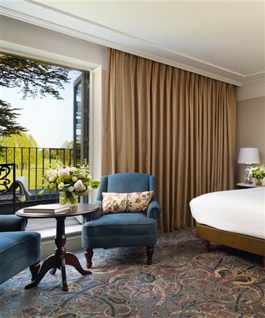Fairmont Balcony King