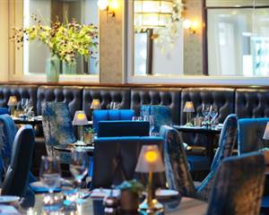 Restaurant Specials for Mothers Day