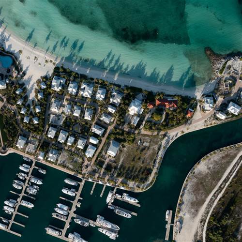 Resorts in Bahamas at Chub cay luxury hotel