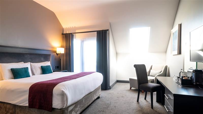 Super King Room