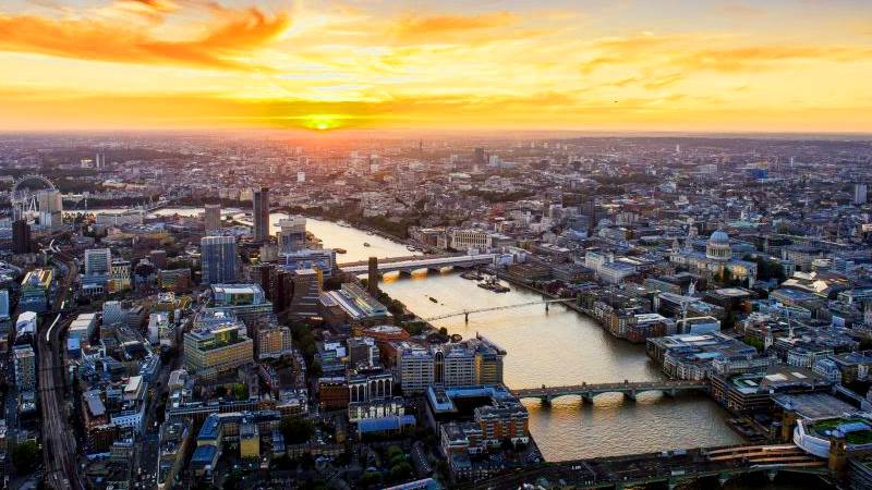 View From The Shard Croydon Park Hotel - 