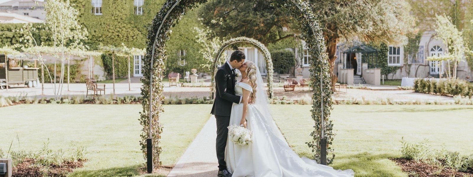 cl wedding