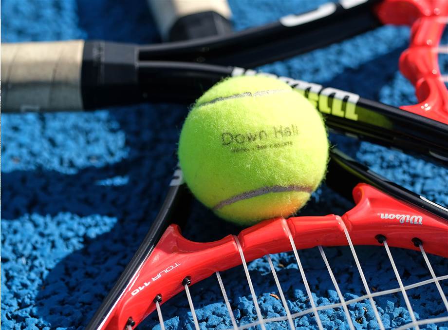 Tennis ball
