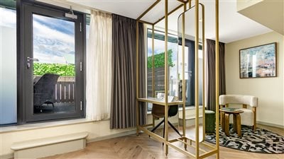 Deluxe Suite Private Terrace