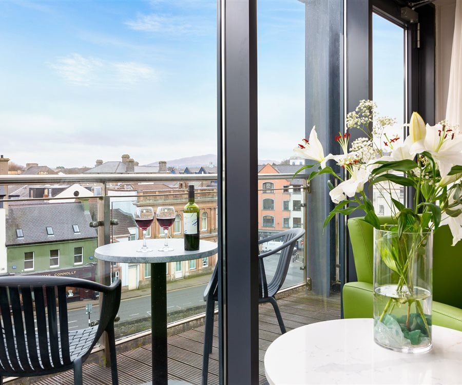 Room 414 Balcony Double Web Image 4