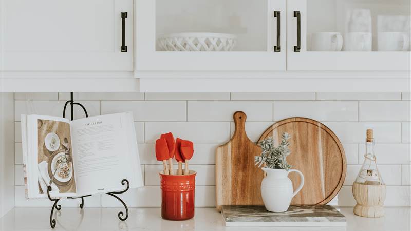 becca tapert mDOGXiuVb4M unsplash