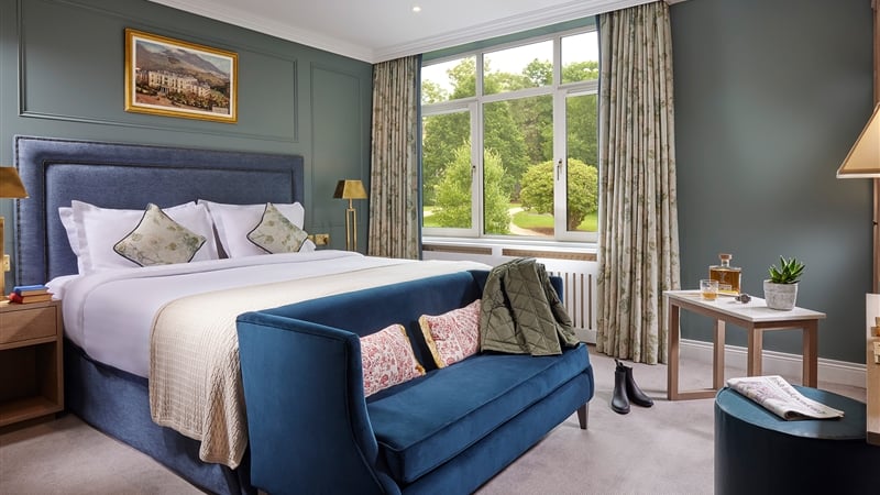 Superior Classic Bedroom Hero