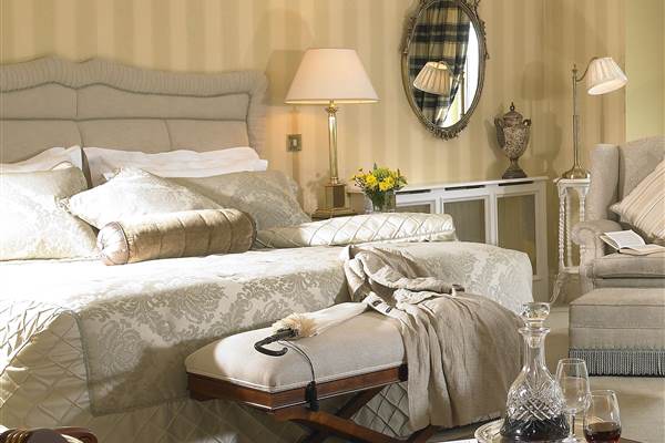 Deluxe Bedroom at Hayfield Manor