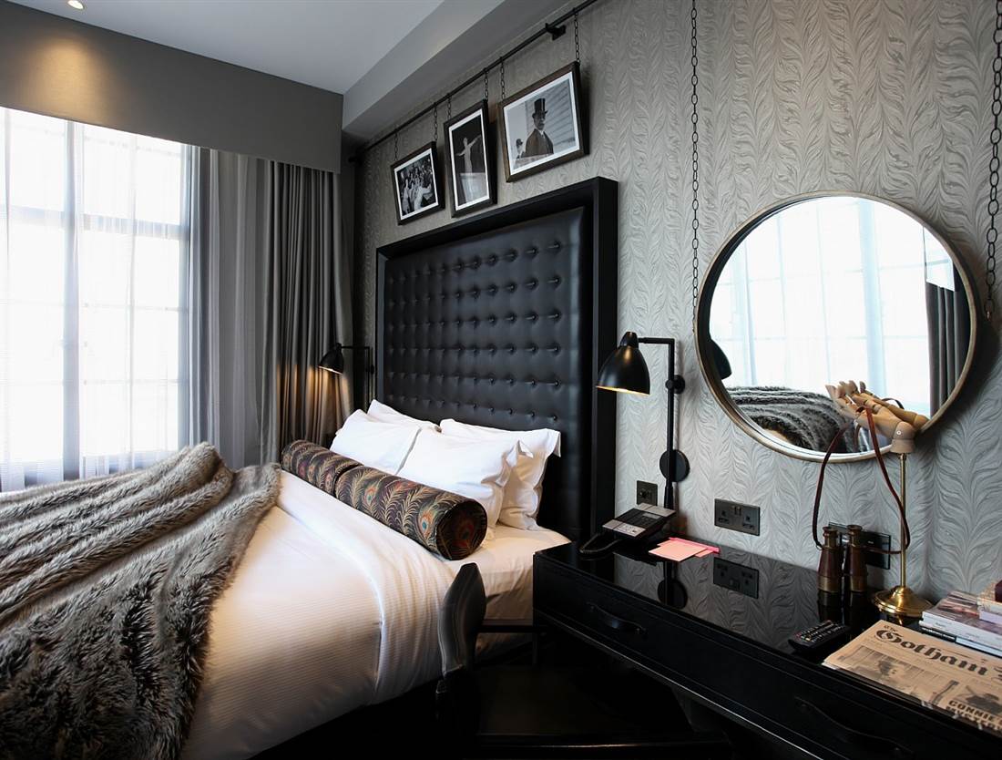 Luxurious Manchester Staycation Club Room At Hotel Gotham