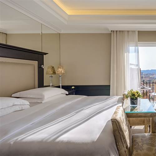 Grand Deluxe room