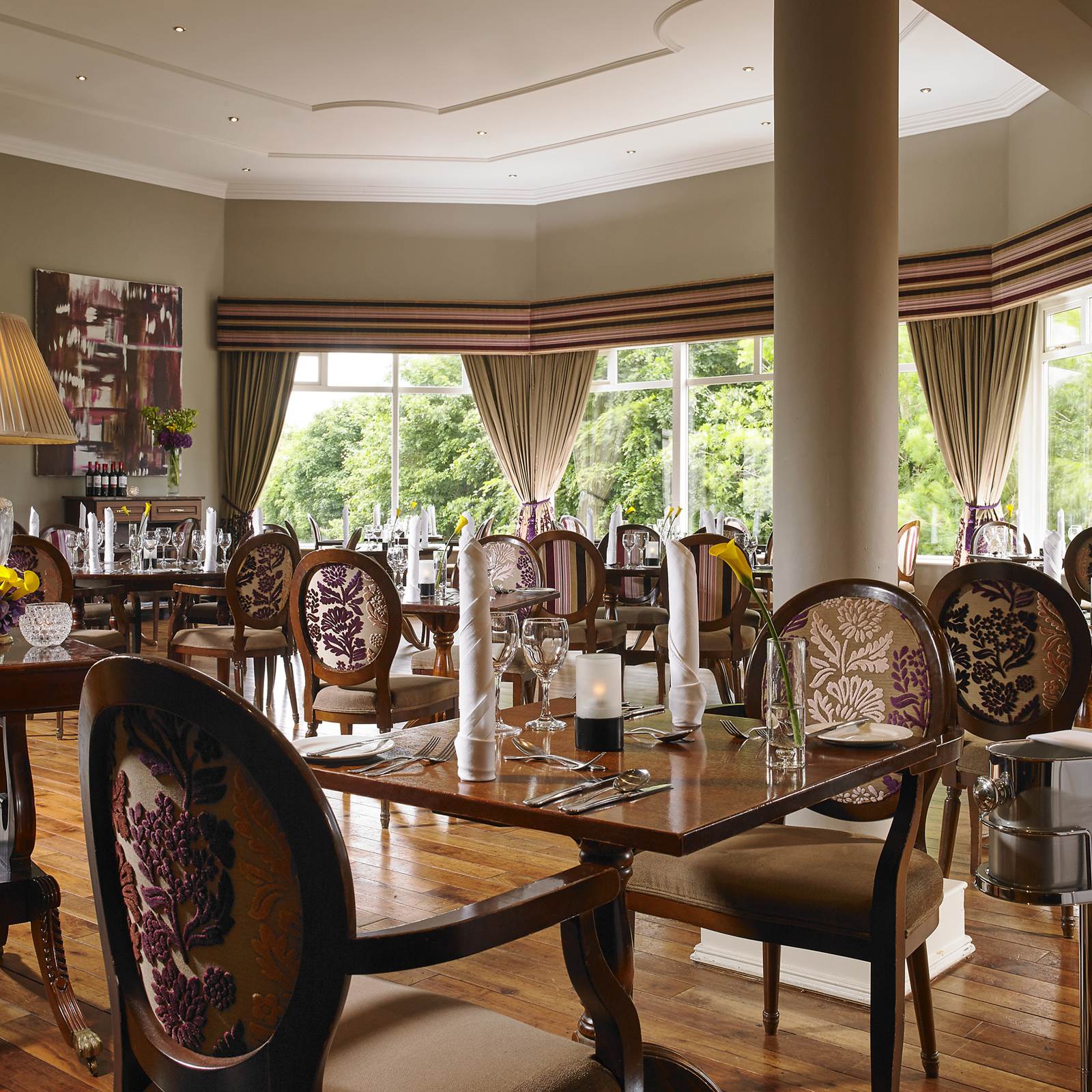 Restaurant In Ennis Places to eat Ennis Hotel…