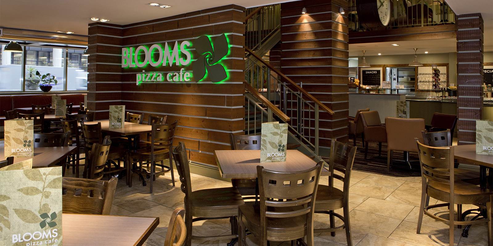 Blooms Pizza Cafe 2