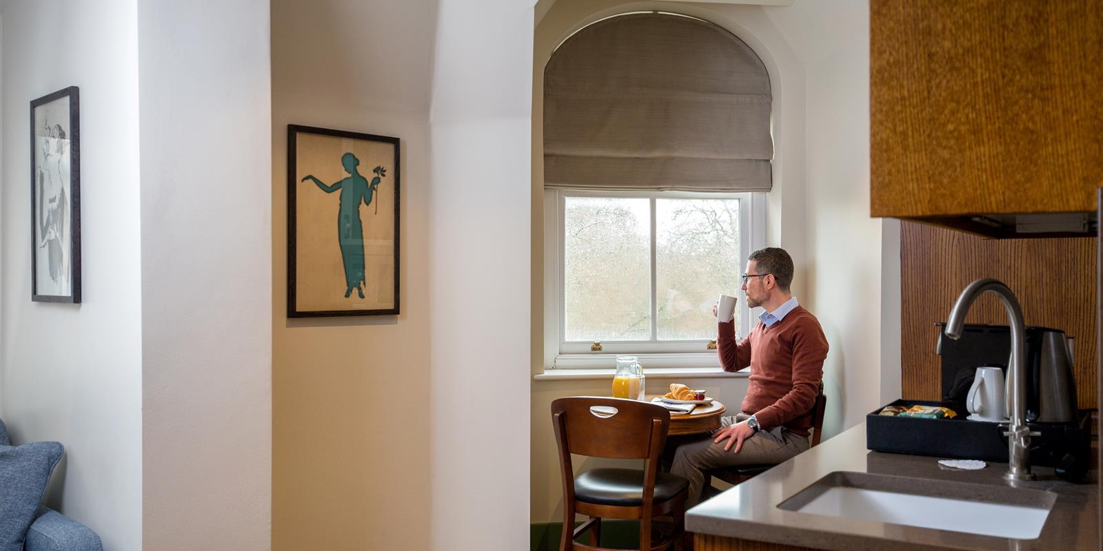 Morton Hotel Apartment Lifestyle