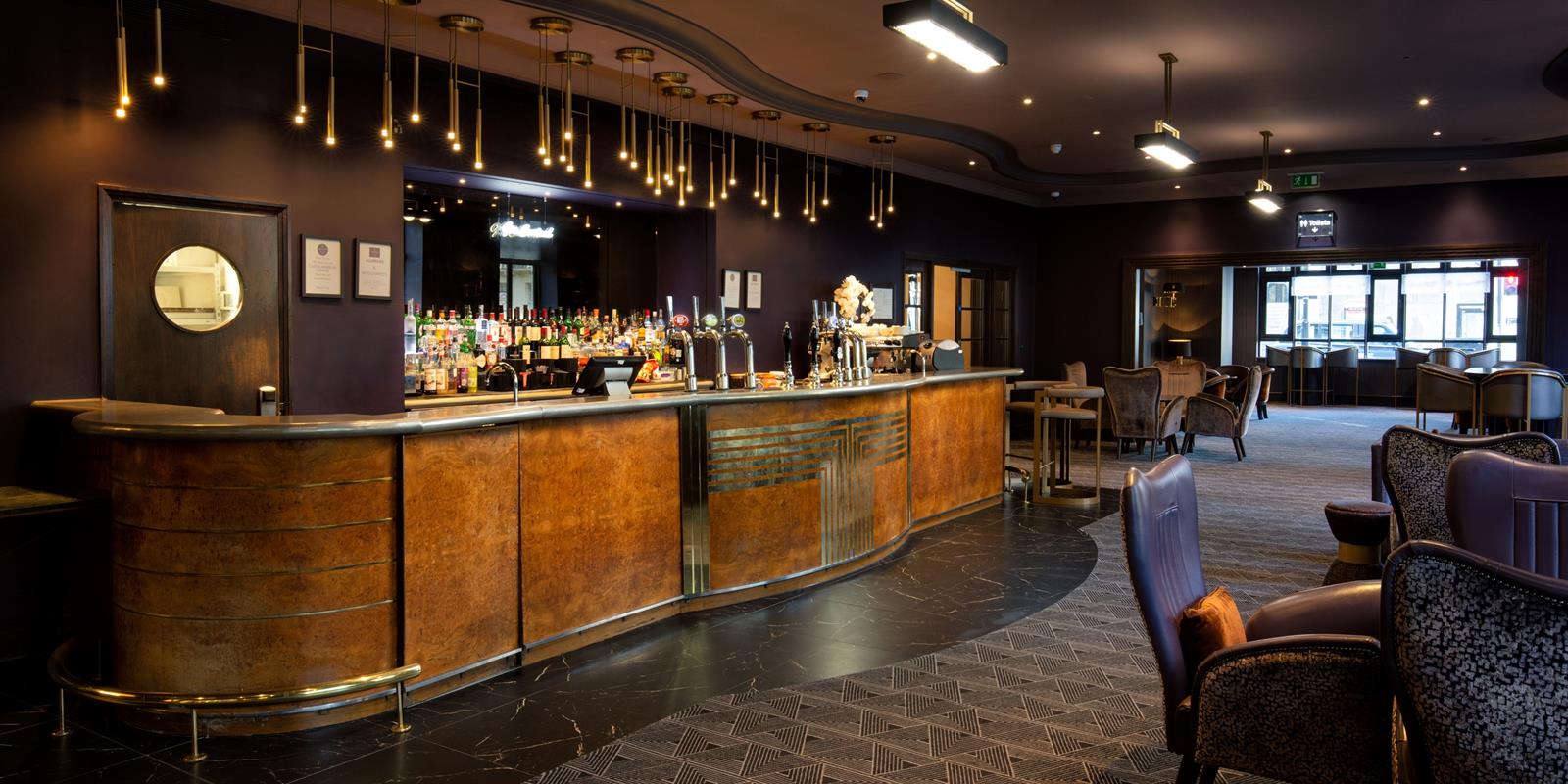 Woolf and whistle lounge Bar in the Art Deco ground floor of the Tavistock Hotel