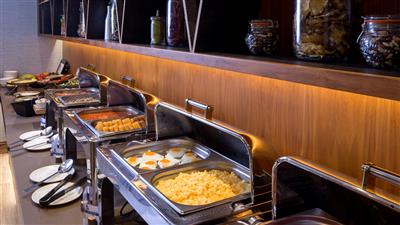 Bedford Hotel English Breakfast Buffet