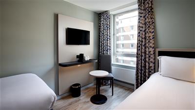 Royal National Standard Plus Twin Room In Russell Square London