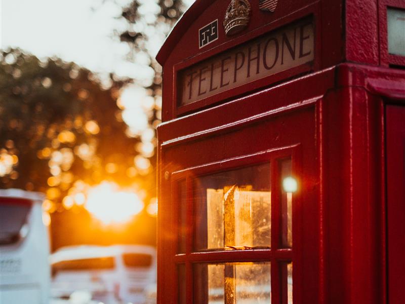 london symbols: red telephone box 